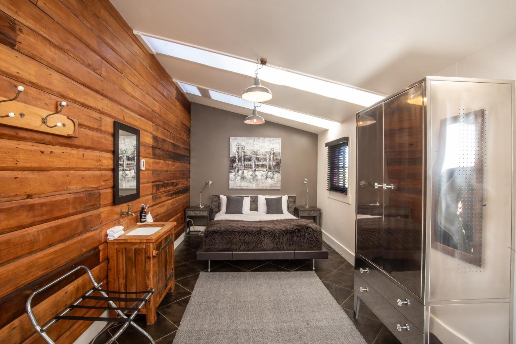 The Factory Luxury Villa *